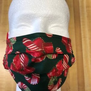 Holiday face mask